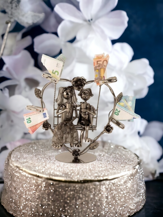 Cuplu de nuntă din metal pe leagăn, cadou de bani