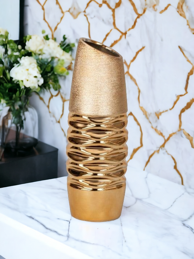 Modern round vase gold/cream, material: ceramic, color gold, height: 27cm