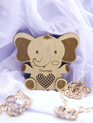 Personalisierte Holzkiste in Form eines Elefanten für Süßigkeiten - Styon