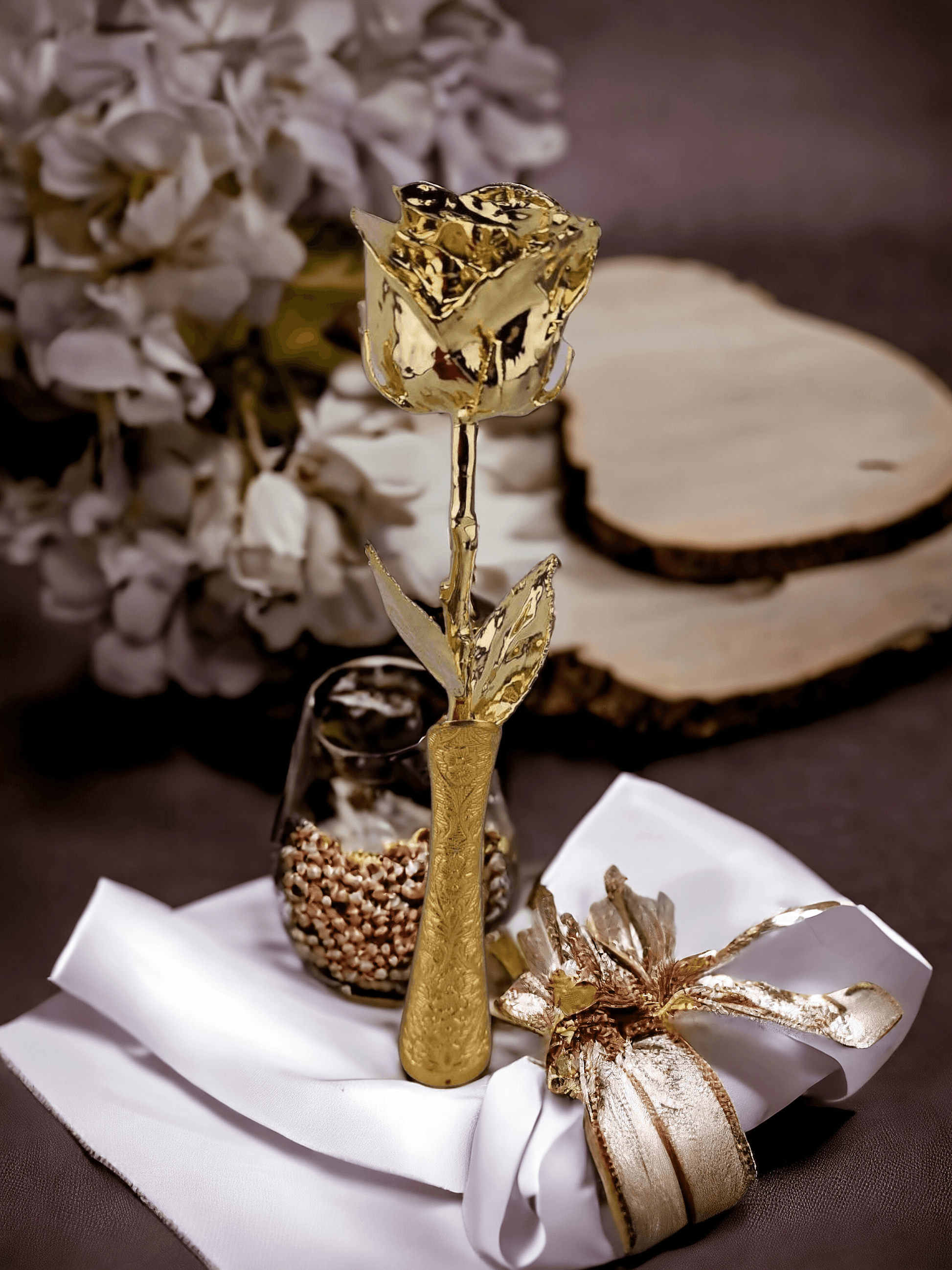 Goldene Rose mit goldener Vase, rote Geburtstag s2 - Styon