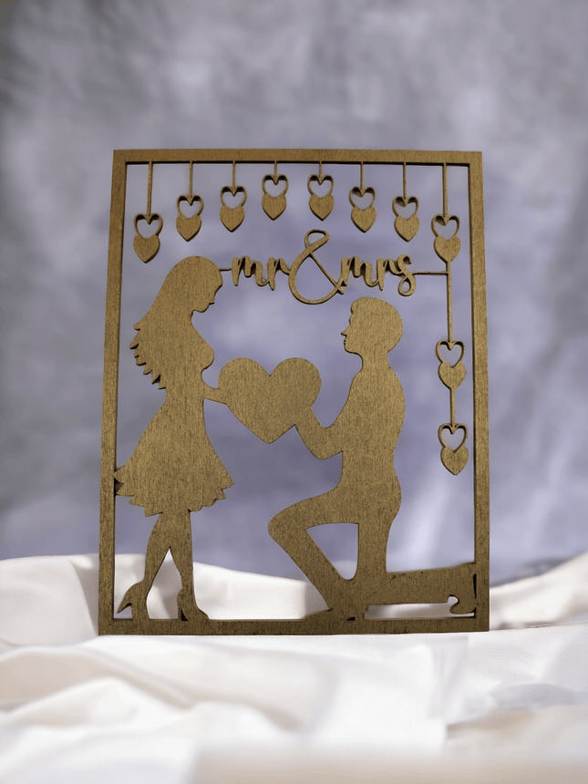 Holzgravur Heiratsantrag für zwei Verliebte Gold - Styon