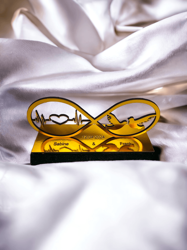 Personalisierte Goldene Unendlichkeitszeichen Perfekt für Verlobung & Valentinstag - Styon