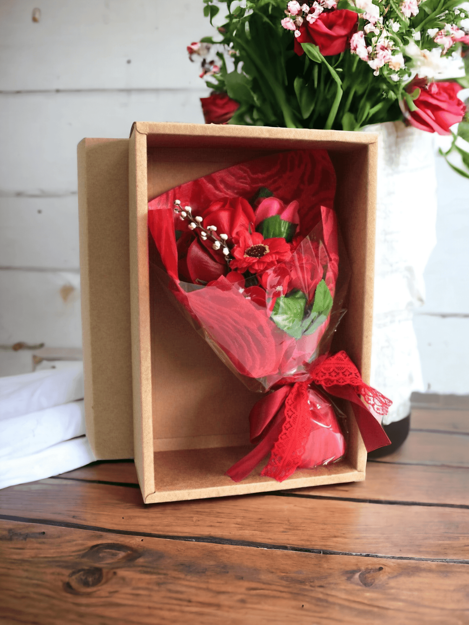 Roter Seifenblumenstrauß Geburtstag Geschenk - Styon