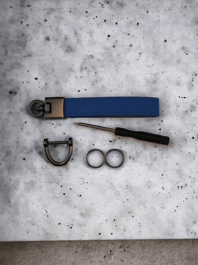 Schlüsselanhänger aus Naturleder Blau, Autoschlüssel - Styon