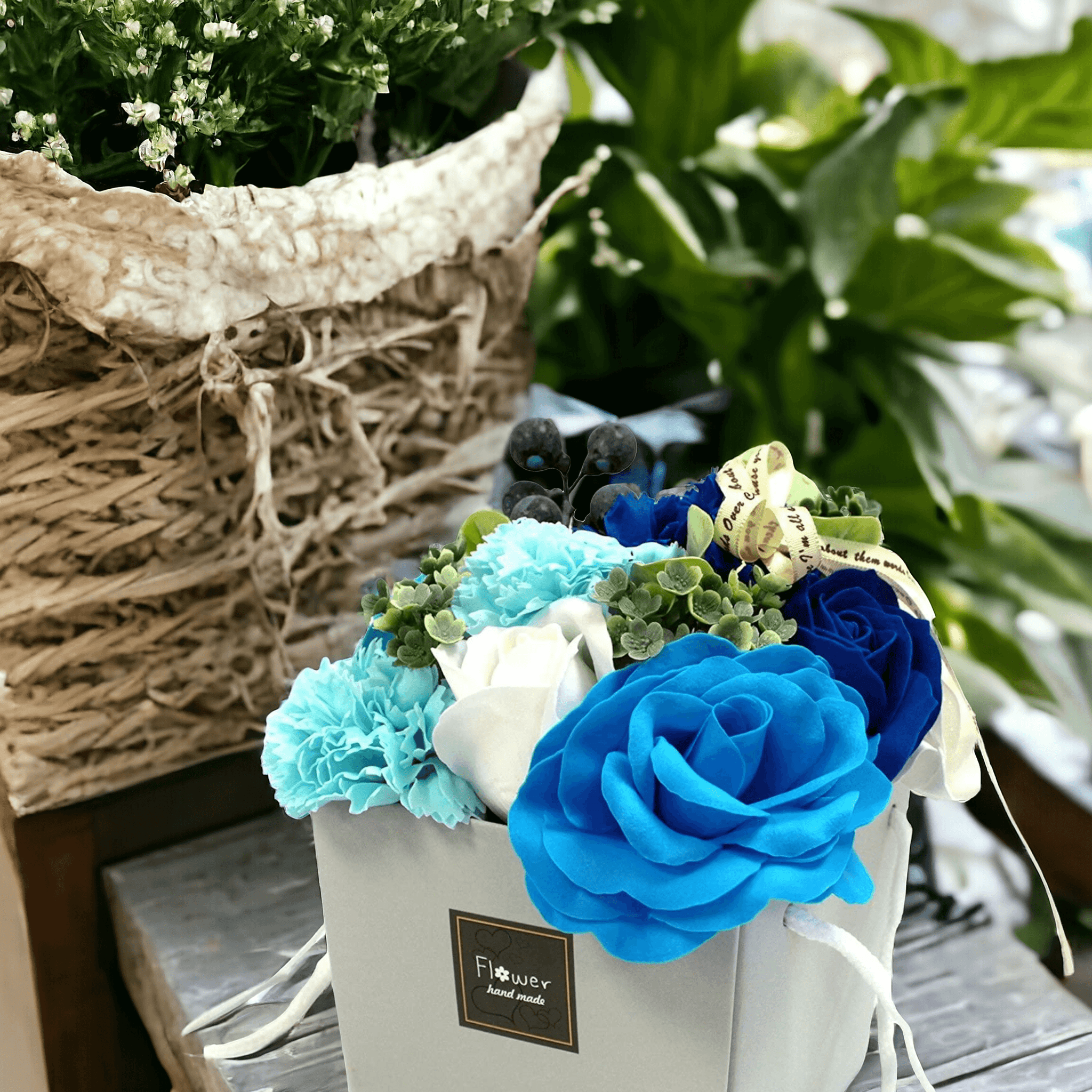 Seifenblumenstrauß - Blaue Hochzeit Geburtstag Geschenk - Styon
